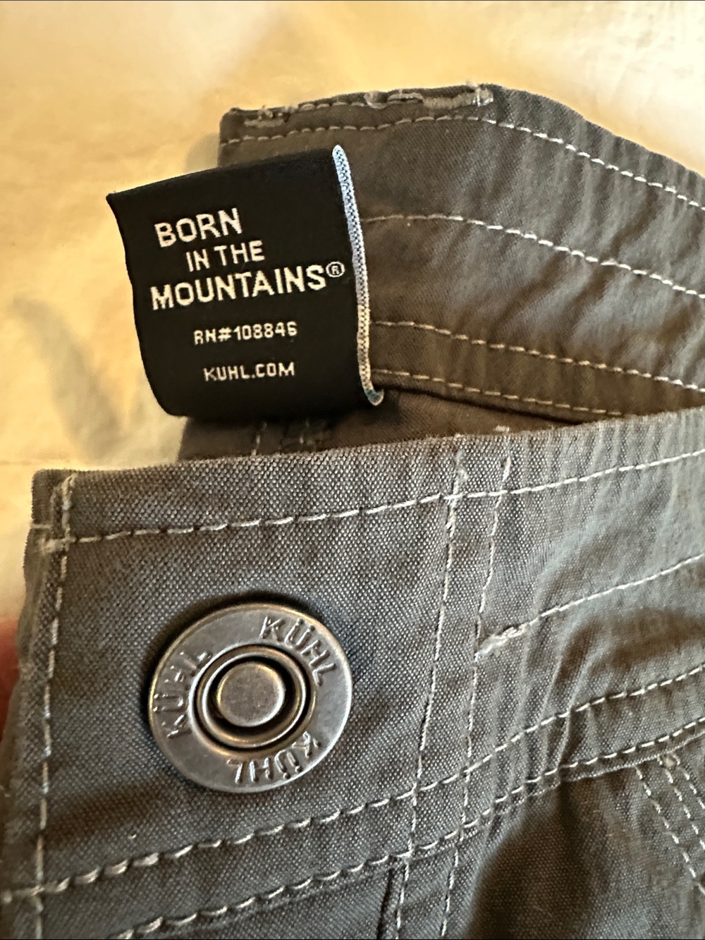 KÜHL Quality Women's Shorts in Charcoal Gray - Picture 5 of 5